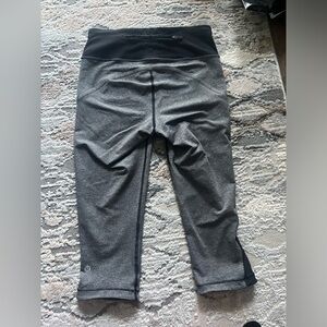 Lululemon crop grey leggings